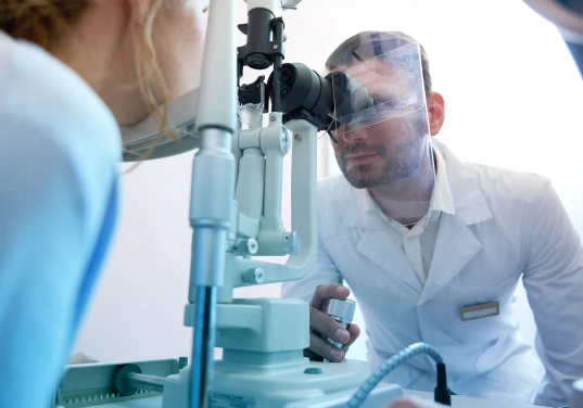 Cornea Transplant Dubai and Cornea Care