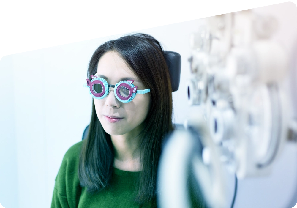 4 Types of Refractive Errors: Causes, Symptoms & Treatment