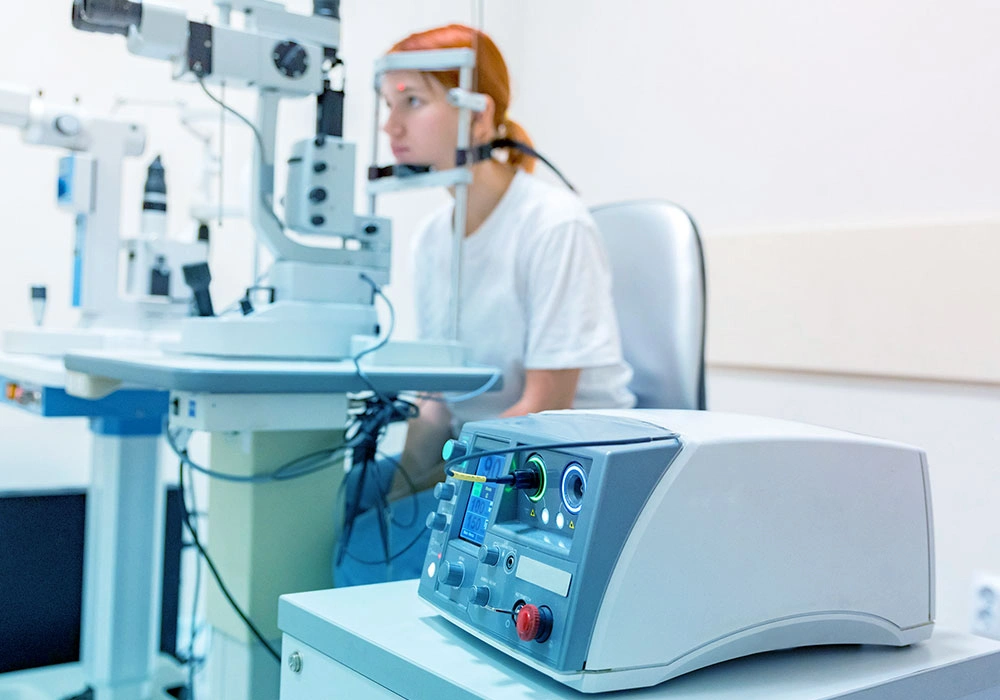 الليزك للقرنية المخروطية - 5 خيارات أكثر أماناً لندبات القرنية