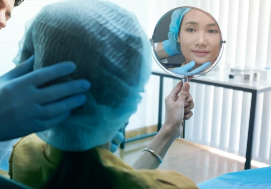 eyelid surgery dubai